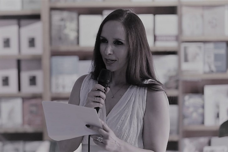 mairi bairaktari