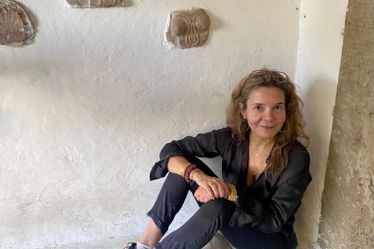 «Γυναικείες ιστορίες περασμάτων»: Ημέρες Ιστοριών Τήνου – Κεντρική προσκεκλημένη η Αμάντα Μιχαλοπούλου 