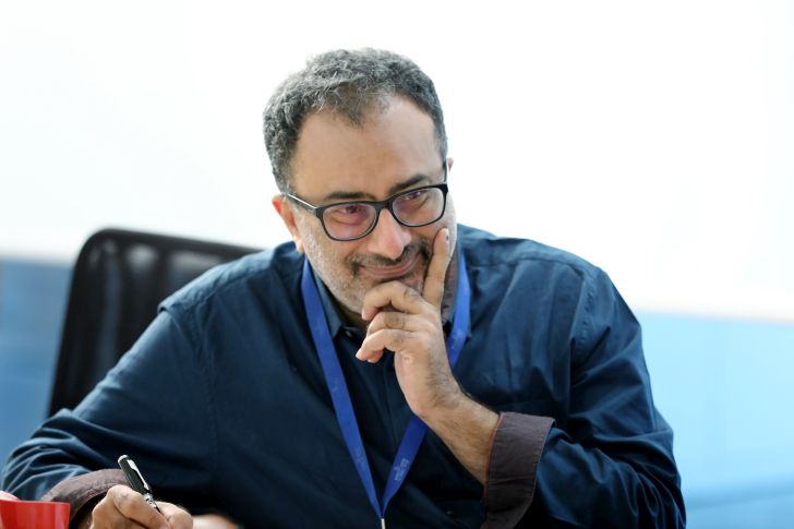Ραμού Ραμανάθαν: «Από τη φύση του το θέατρο είναι μια κατεξοχήν σωματική εμπειρία»