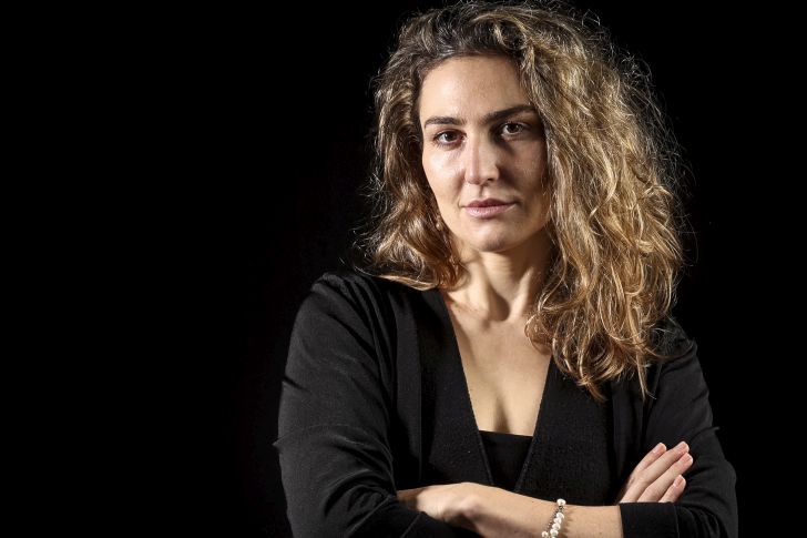 Παγκόσμια Ημέρα Μετάφρασης – Η Σιάν Βάλβη, μεταφράστρια του «Γκιακ» στα αγγλικά: «Πειραματίστηκα και κατέληξα να φτιάξω μια καινούργια διάλεκτο»