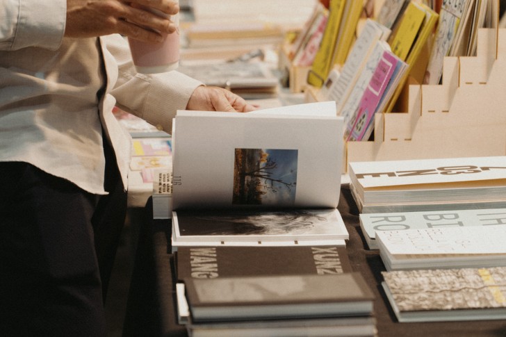Athens Art Book Fair 2026: Το φεστιβάλ καλλιτεχνικών εκδόσεων στη Δημοτική Αγορά Κυψέλης 